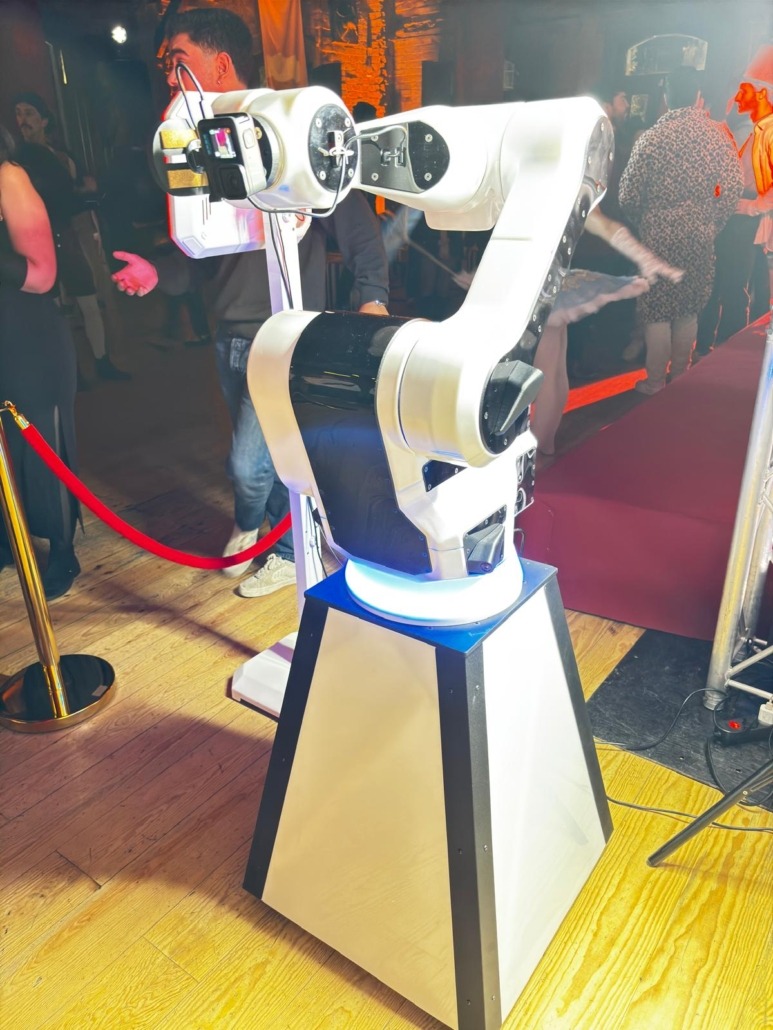 GLAMBOT MISSÃO POSSÍVEL GLAMBOT PORTUGAL MISSÃO POSSÍVEL